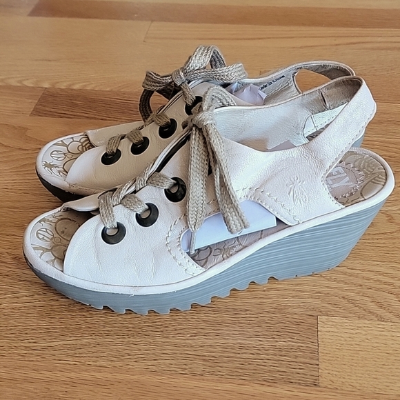 Fly London Platform Wedge Lace Up Sandals - Picture 10 of 12